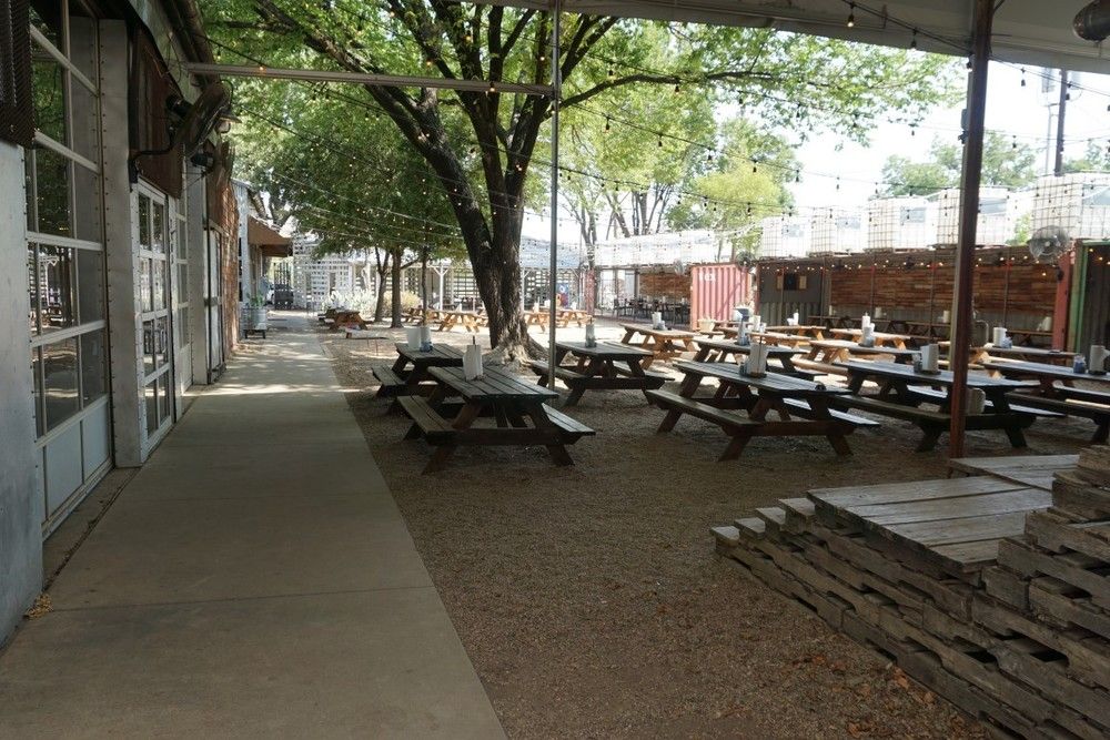510 W. Commerce Street & 2303 Pittman Street, Dallas, TX 75208